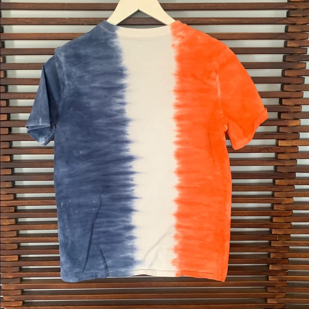 GAP Short Sleeve Orange and Blue Shirt - Picture 4 of 6